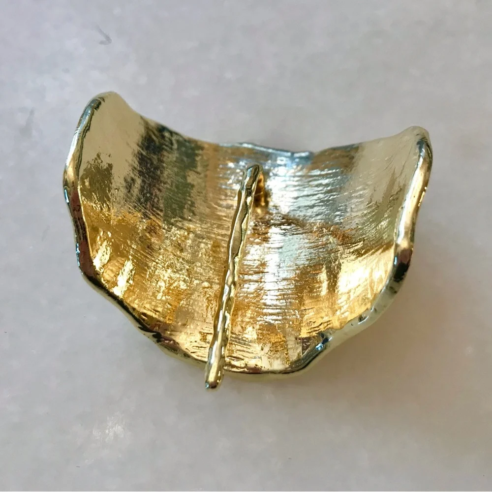 ✨Gold Ponytail Accessory✨ - Picture 5 of 7